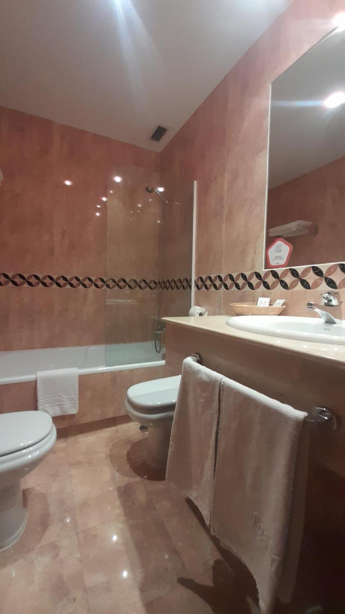 Hotel Las Moreras Леон Екстер'єр фото